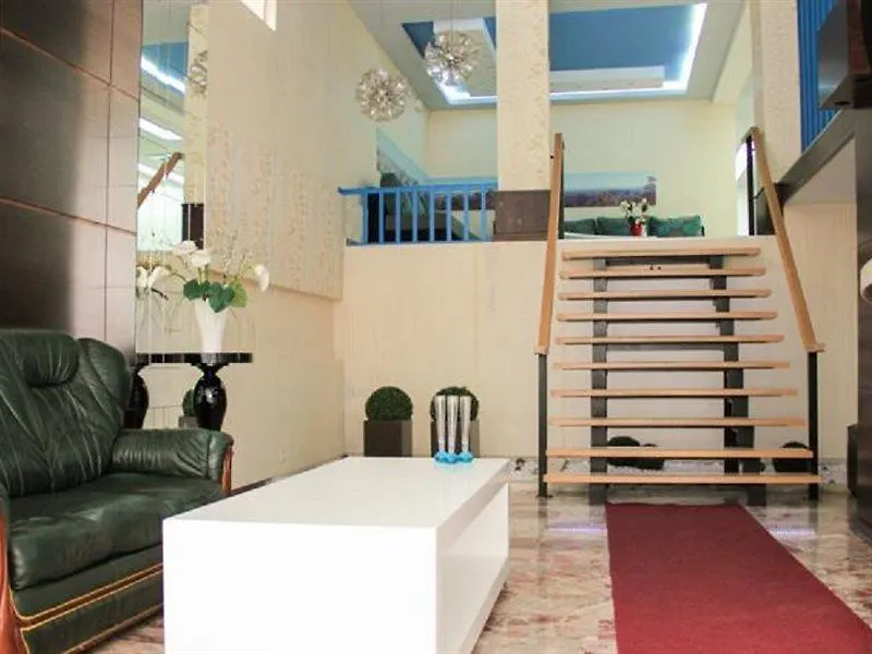 ***  Vivar Hotel Tirana Albania